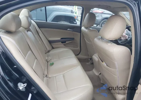 2010 Honda Accord 2.4 Lx-P z USA, uszkodzony, nr VIN 1HGCP2F45AA158829